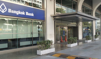 Bangkok Bank outside