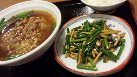 台湾料理　福亭　豚肉とニンニク茎炒め定食