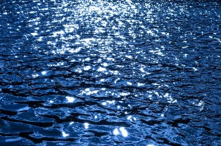 water-background-1394206140B4s[1]