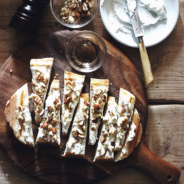 Pizza with Ricotta and Nuts