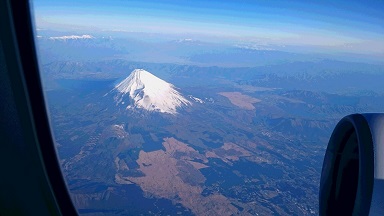 機内から見た富士山